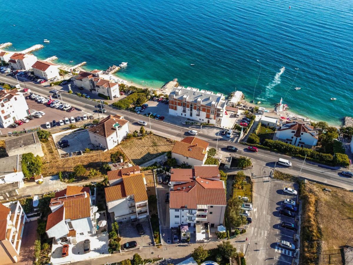 Апартаменти Ve & Ki Подстрана Екстер'єр фото